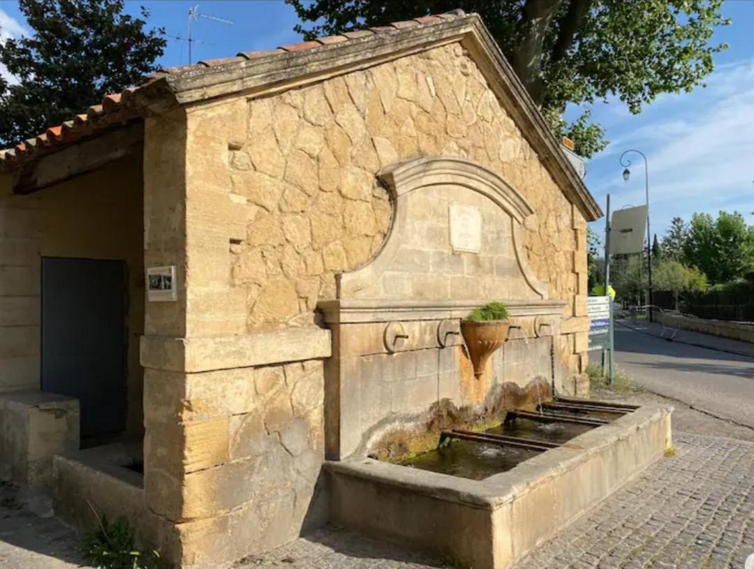 Bastide De L'Oliveraie Avec Jacuzzi Jouques Eksteriør bilde